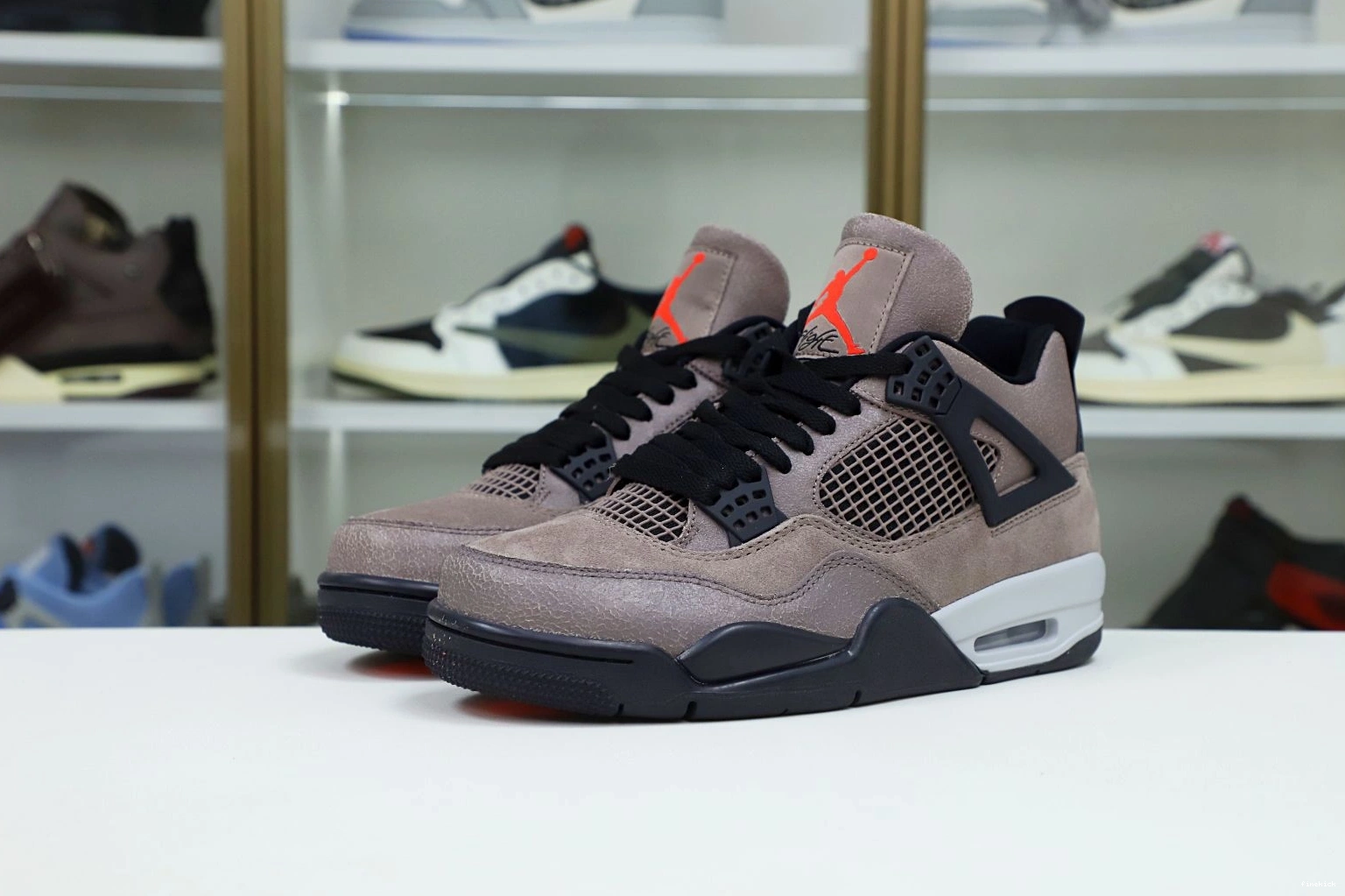 'TAUPE RETRO HAZE' AIR 4 JORDAN 0228